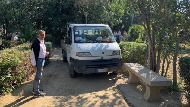 9203A2EF-C091-4AB3-8390-7E89F0936DEB