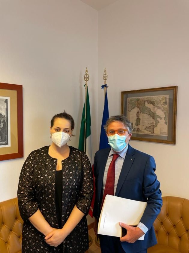Foto con Dalila Nesci 05.21